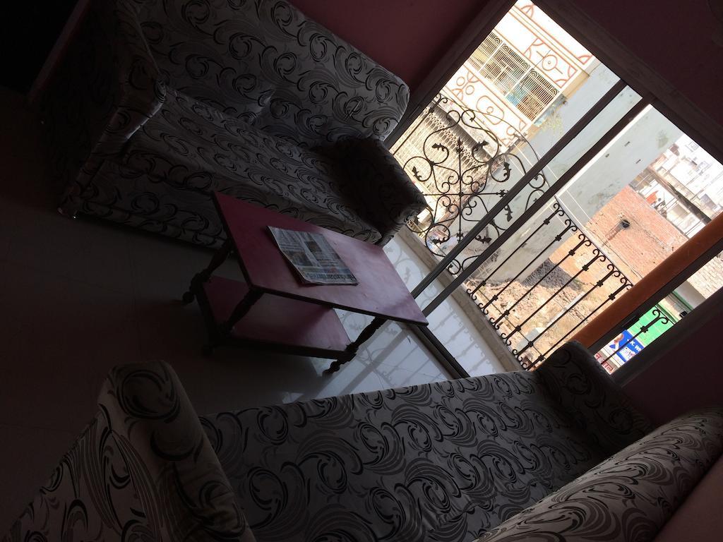 Hotel Pragya International Varanasi Exterior photo