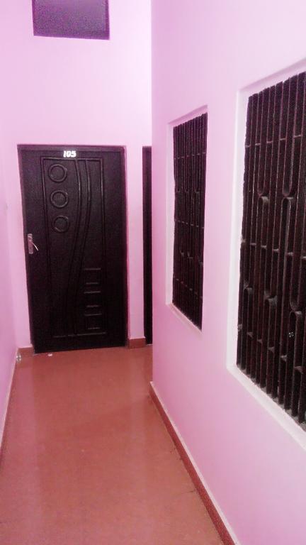 Hotel Pragya International Varanasi Exterior photo