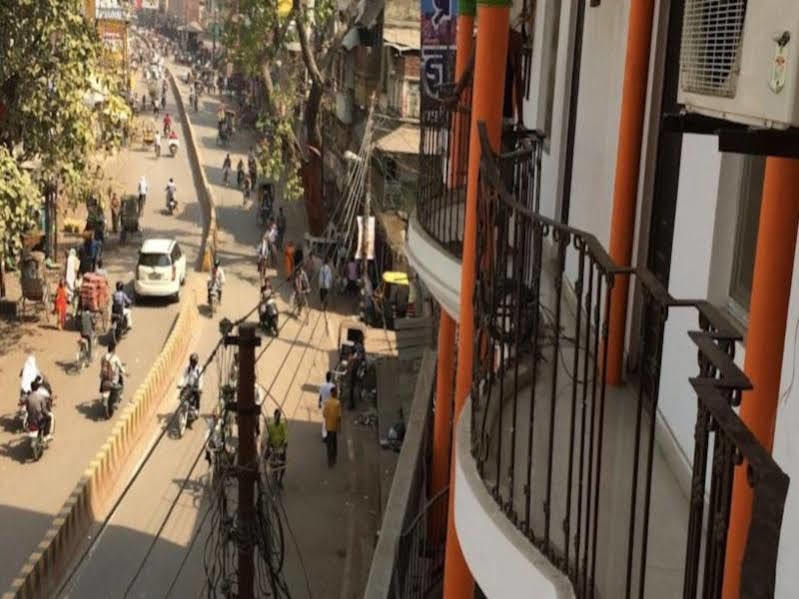 Hotel Pragya International Varanasi Exterior photo